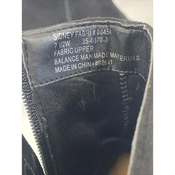 Comfortview Women's Sidney Bootie Embroidered Red Roses Black Velour Sz 7.5 Wide - Picture 10 of 14